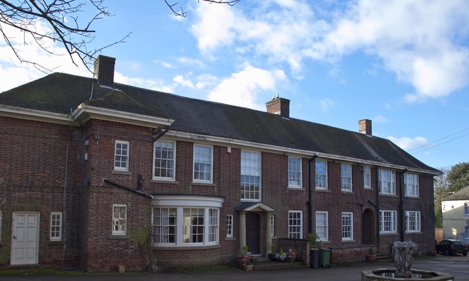 Ashby Woulds Casa | BOOTHORPE HALL, pet friendly, luxury holiday cottage in Woodville