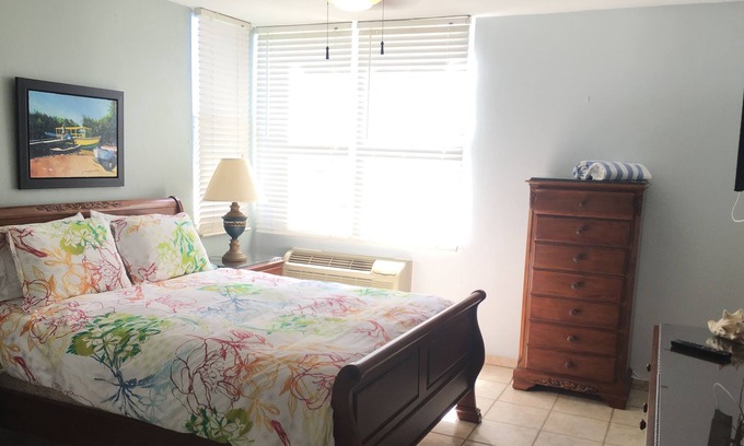 Boqueron Condominio | ¡NUEVO LISTADO! Boqueron Bay Villas ático cerca de la piscina, WiFi, aire acondicionado