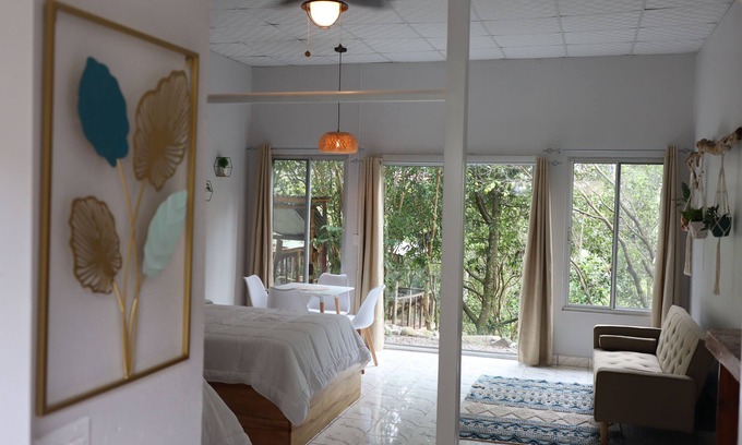 Los Naranjos Hotel | Boquete Firefly Inn