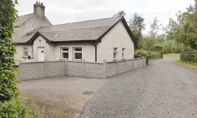 Naas Cabaña | BORAHARD LODGE, family friendly in Newbridge, County Kildare