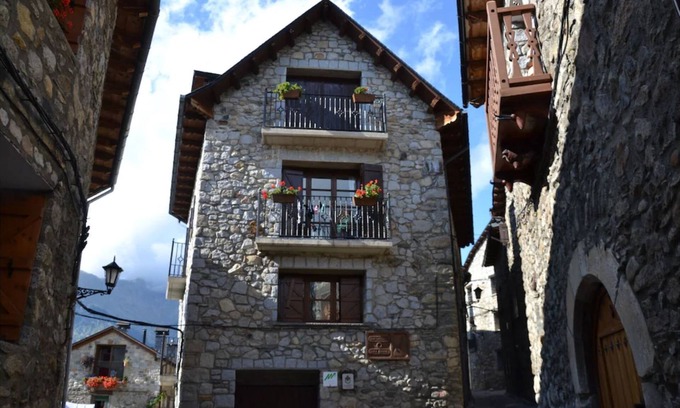 Cerler Apartamento | Borda Marianet. Apartamento El Solans