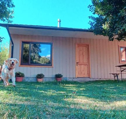 Coyhaique Casa | Borde Rio Coyhaique Cabaña y Tinaja