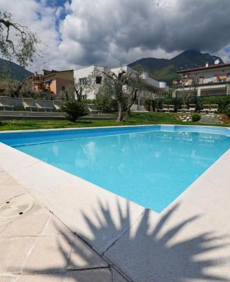 Toscolano Maderno Apartamento | Borgo degli Ulivi Residence di Olympic Garda Lake