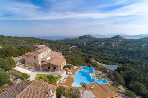 Arzachena Villa | Borgo Smeraldo Villas