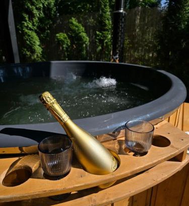 Siemiany Casa | Bosko Siemiany - bania, jacuzzi, kino plenerowe, ognisko, rowery, SUP