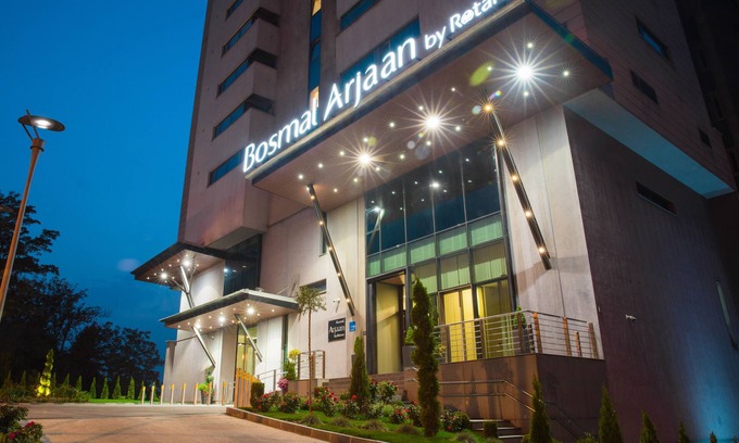 Novi Grad Sarajevo Hotel | Bosmal Arjaan by Rotana