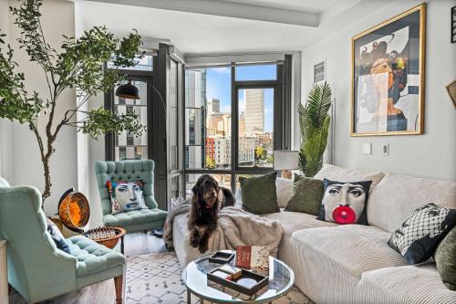 Shawmut Apartamento | Boston Family Retreat Suite w Pool Gym & Paid Parking