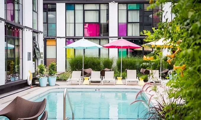 West Fens Hotel | Boston Getaway! 3 Pet-friendly Units with Balcony! Onsite Pool, Garden, Parking