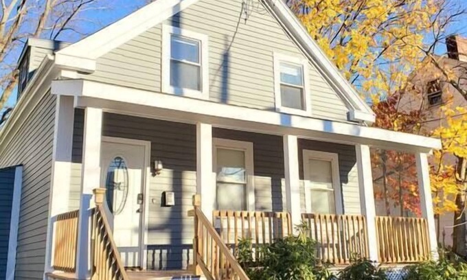 West Codman Hill - West Lower Mills Casa | Boston's Best Vacation Home