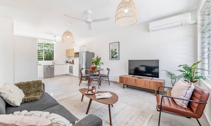Rapid Creek Apartamento | 'Botanica Bonita' A Stylish Nightcliff Hideaway