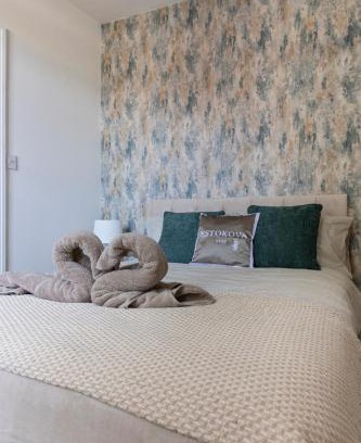 Swindon Apartamento | Botanica convenient centre Stay free parking