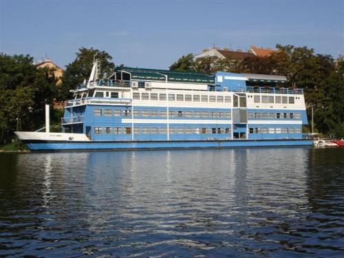 Smichov Alquiler De Eote | Botel Vodnik