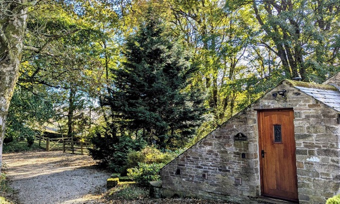 Alston Cabaña | BOTHY, pet friendly, character holiday cottage in Alston