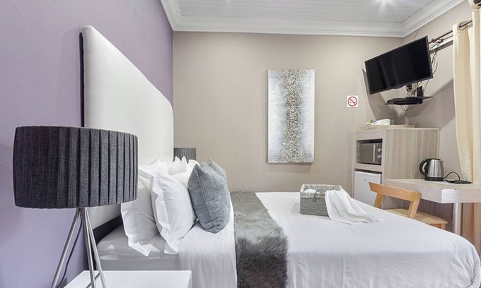 Vereeniging Casa | Botle Ba Afrika Lodge