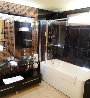 Abidjan Hotel | Boutique Hotel Particulier