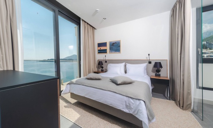 Rafajlovici Hotel | Boutique Hotel Shell