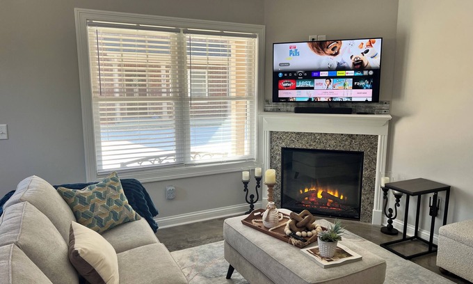 White Bluff Casa | Boutique New Construction With All the Conveniences You Would Expect