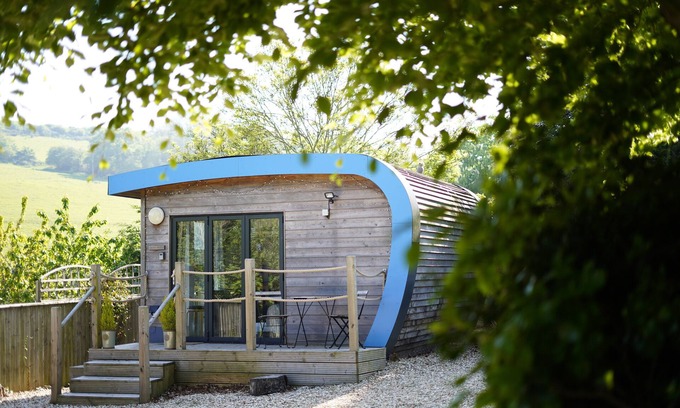 Beer Cabina | Boutique Glamping Pod en un lugar tranquilo y aislado en el pueblo pesquero de Beer