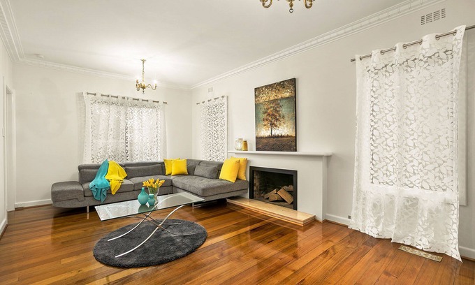 Brighton East Casa | Estilo boutique, 4 HAB, 2 baños, Bunglow, piscina en un terreno de 780 m 2 cerca de la playa de Brighton