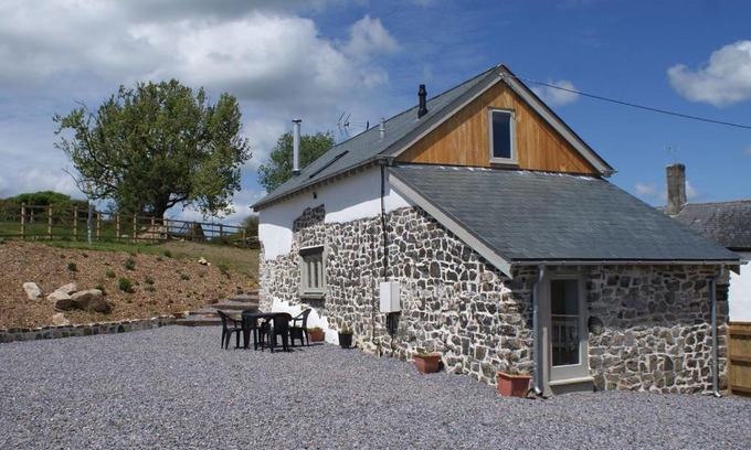 Sticklepath Casa | Bowbeer Barn