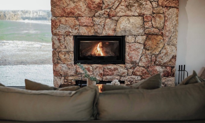 Myrup Otro | Box Hill Esperance CABIN YATE