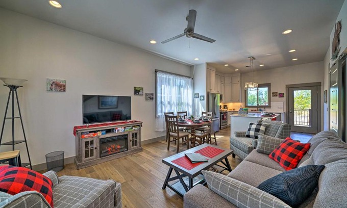 Four Corners Casa | Bozeman Home with Deck Walk to Fishing, Hot Springs