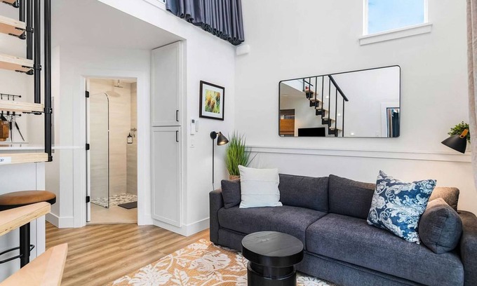 Blaine Casa | BPD04 - Covelet Hideaway