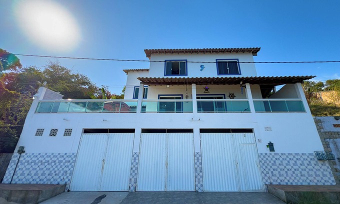 Baixo Grande Casa | Wonderful house by the lake, with swimming pool and private gourmet area!