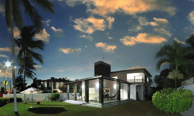 Barra do Gil Casa | House of the Enchanted
