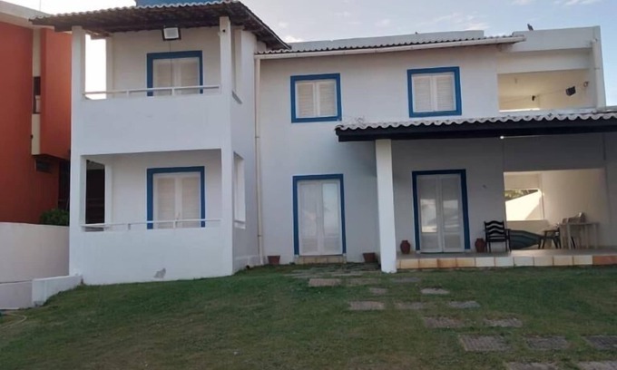 Santo Agostinho Casa | House by the sea with natural pools in front