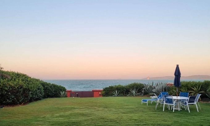 Praia Rasa Casa | Paraíso, pé na Areia