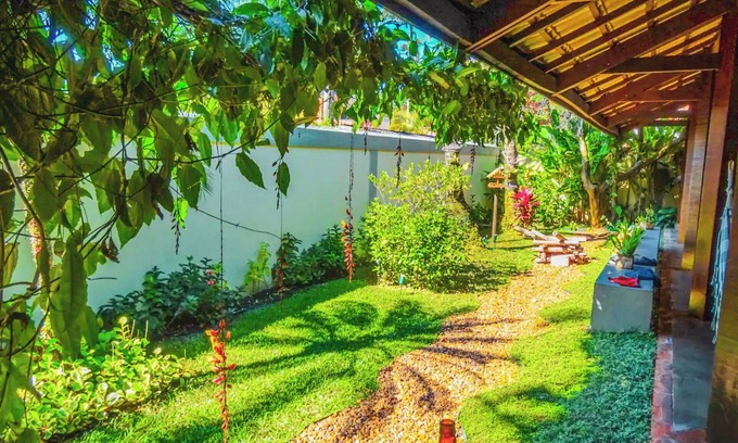 Barra do Sahy Casa | House of the Rising Sun in Barra do Sahy