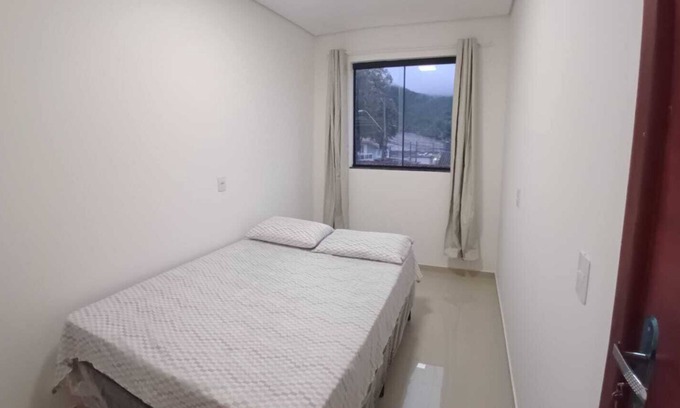 Vargem do Bom Jesus Apartamento | Charming 2-bedroom apartment with AC, WiFi in beautiful Florianópolis