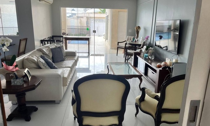 Recreio dos Bandeirantes Casa | Mansão Luxuosa 5 Suítes, Riviera del Sol com Empregada Domestica Inclusa