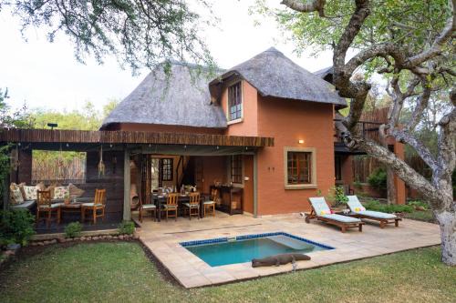 Hoedspruit Villa | Braai Safaris Lodge