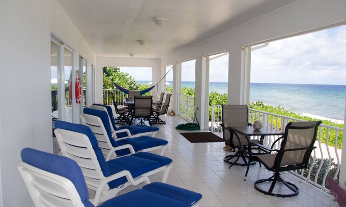 Tibbett's Turn Casa | Brac Beach House! Casa privada frente al mar! Dive-Kayak-Snorkel-HIke-Bike-Hammocks