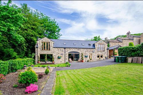 Fenay Bridge Casa | Bradley Manor, Cosy Retreat For Families & Friends