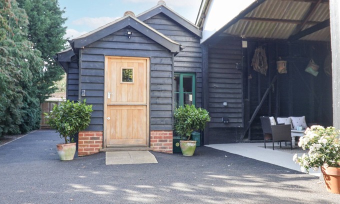 Colchester Cabaña | BRADLEY'S BARN, with a garden in Great Horkesley