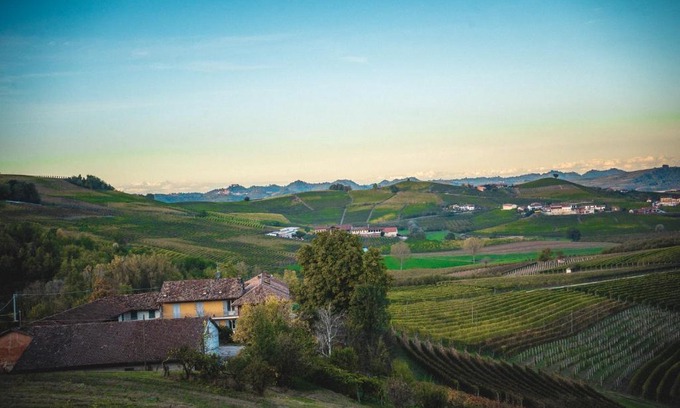 La Morra Casa | BRAIDE Ospitalità Rurale