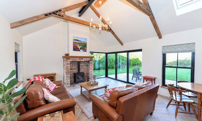 Newtownards Cabaña | Bramble Cottage, hidden gem in Comber, 20 mins from Belfast