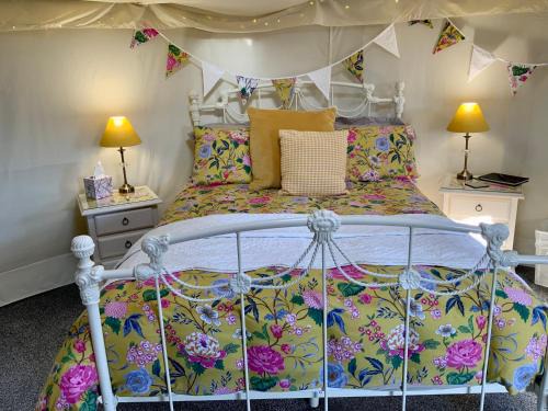 Louth Otro | Bramble Lodge Glamping