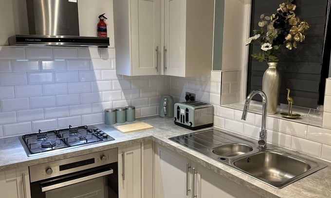 Leigh Casa | Bramble Mead Cottage in Leigh