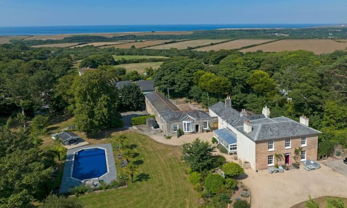 Camborne Casa | Bramble’s Cottage ...where dreams come true