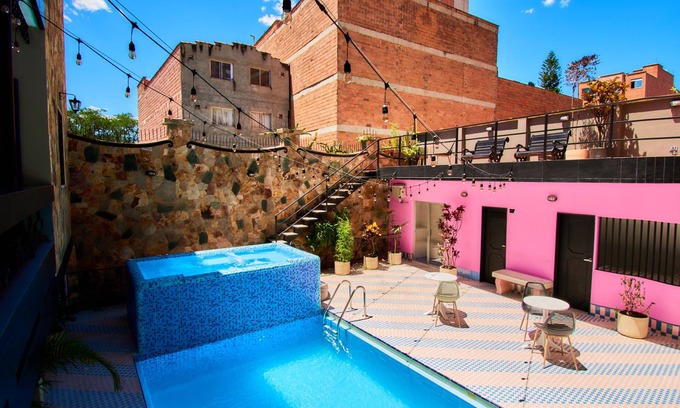 Laureles - Estadio Hotel | Brana by Bernalo Hotel