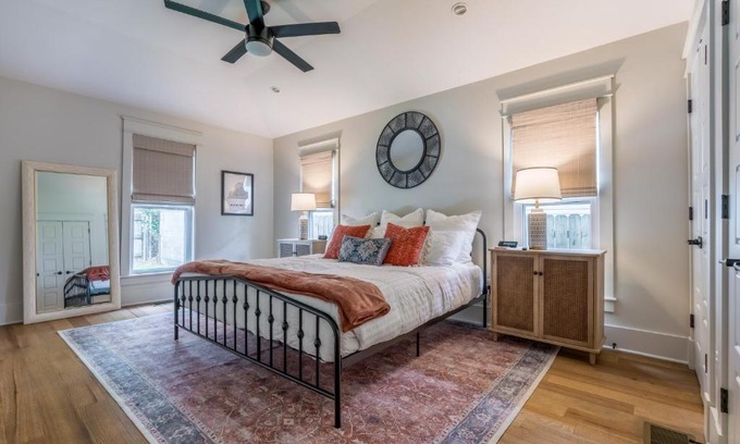 Cooper-Young Historic District Casa | Brand New 3BR Home in Midtown, Memphis w/ Parking
