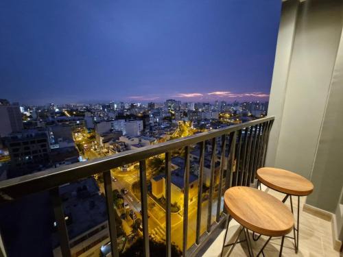 Surquillo Apartamento | Brand new apartment just steps from Kennedy Park