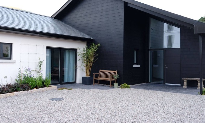 Rostrevor Casa | Brand new ECO Build in heart of village , near sea and mountains