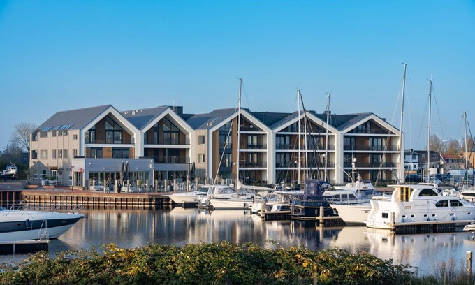 Kamperland Apartamento | Brand New Harbor Apartment (close to beach)