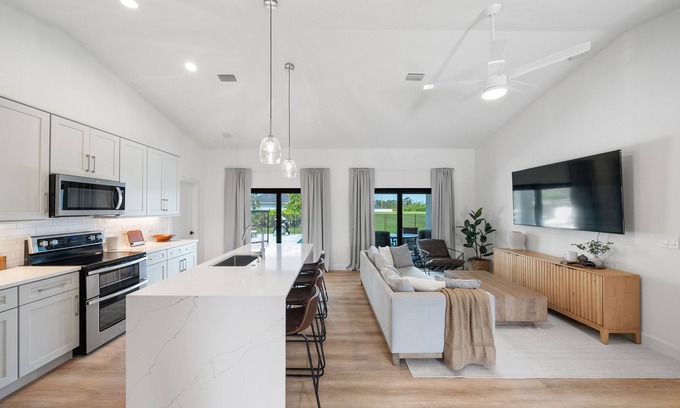 Rotonda Heights Casa | Brand New Home away from home