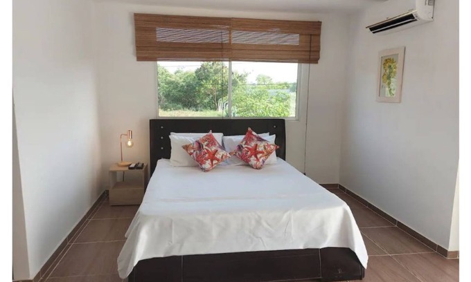 Papare Cabaña | Brand New Home With Oceanview 5 min to the Beach